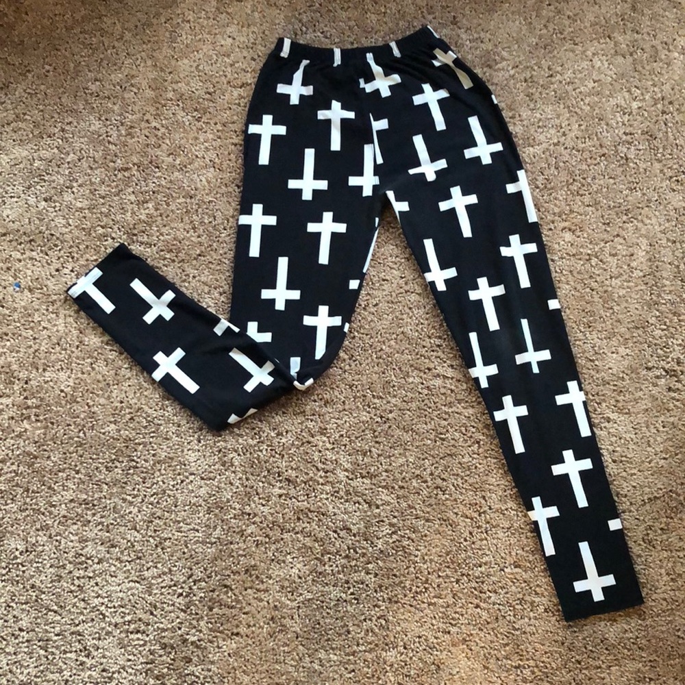 Cross leggings